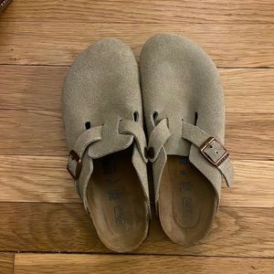 Birkenstock Boston clogs